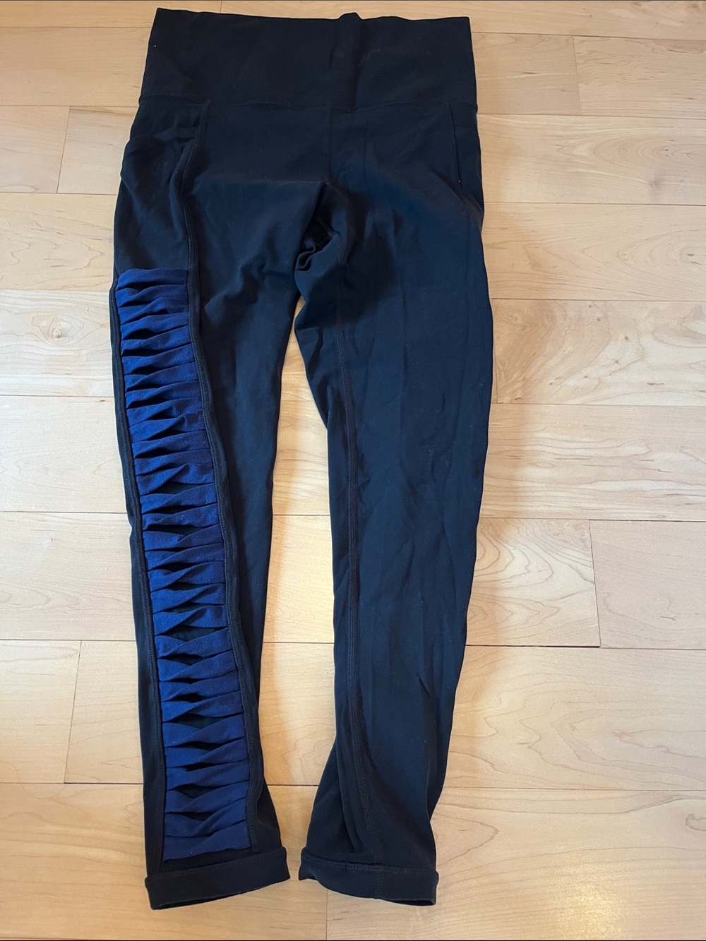 ATHLETA Women's Black Leggings with Navy Side Detail
